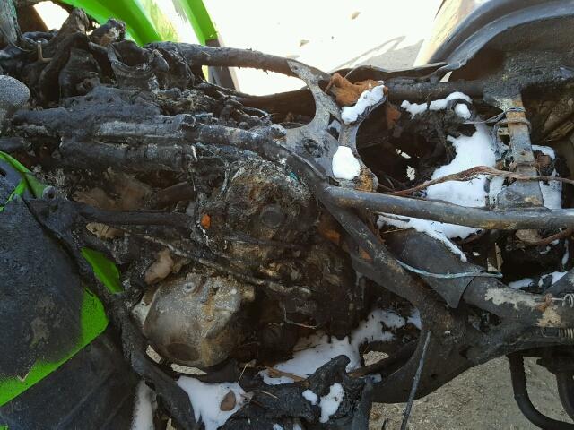 4UF14ATV8ET212360 - 2014 ARCTIC CAT 4WHEELER Կանաչ լուսանկար 7