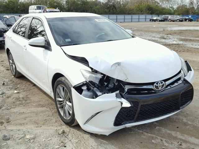 4T1BF1FK5FU947859 - 2015 TOYOTA CAMRY LE WHITE photo 1