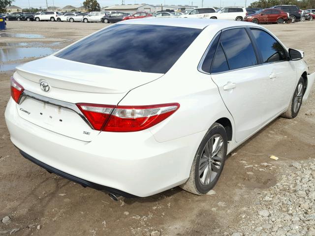 4T1BF1FK5FU947859 - 2015 TOYOTA CAMRY LE WHITE photo 4