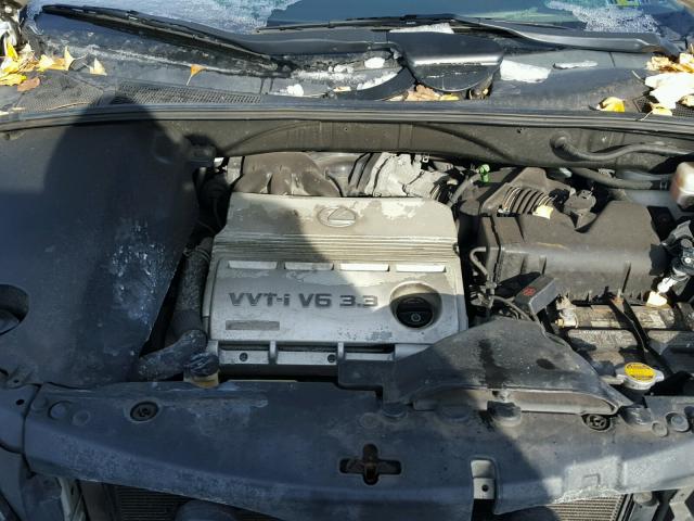 2T2HA31U94C015056 - 2004 LEXUS RX 330 WHITE photo 7