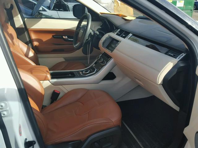 SALVV2BG9CH623662 - 2012 LAND ROVER RANGE ROVE WHITE photo 5