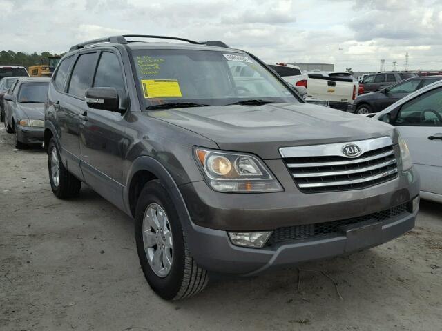 KNDJJ741895026990 - 2009 KIA BORREGO LX GRAY photo 1