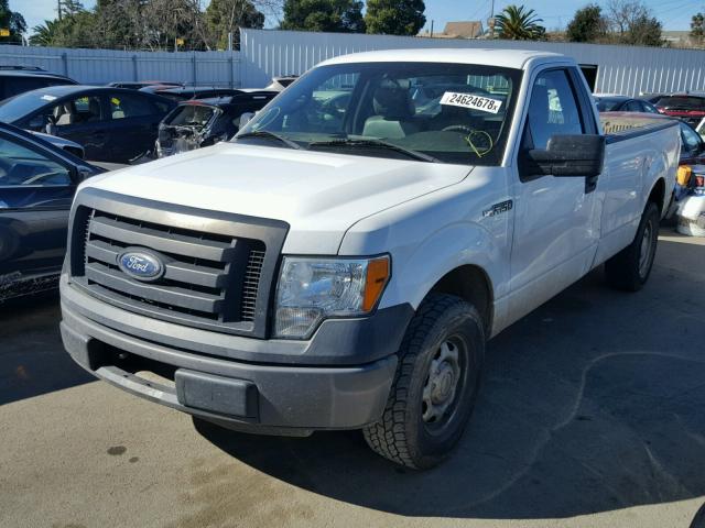 1FTMF1CM1BKD31522 - 2011 FORD F150 WHITE photo 2