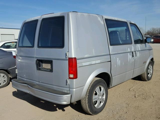 1GCDM15Z0NB165609 - 1992 CHEVROLET ASTRO GRAY photo 4