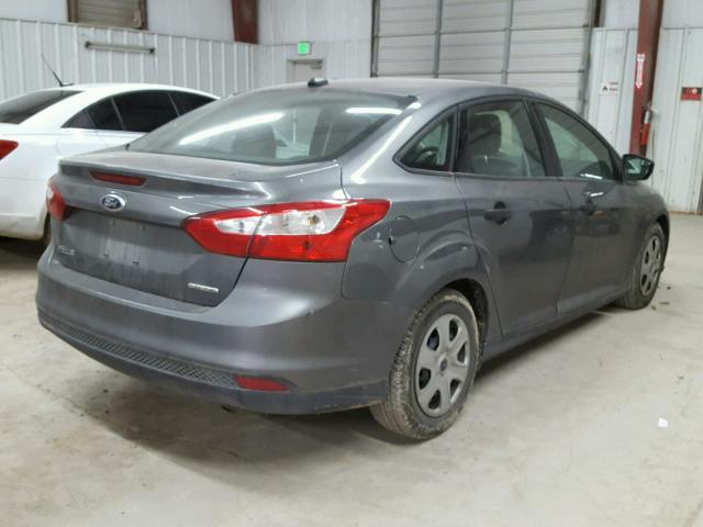 1FADP3E21EL246947 - 2014 FORD FOCUS S CHARCOAL photo 4