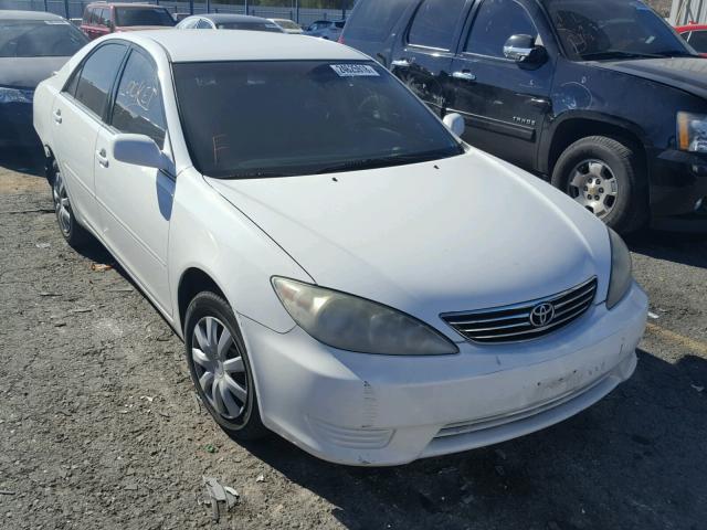 4T1BE32K16U663505 - 2006 TOYOTA CAMRY LE WHITE photo 1