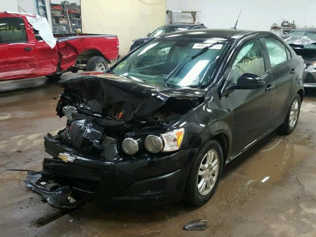 1G1JB5SH7C4193493 - 2012 CHEVROLET SONIC LS 黑色 照片 2