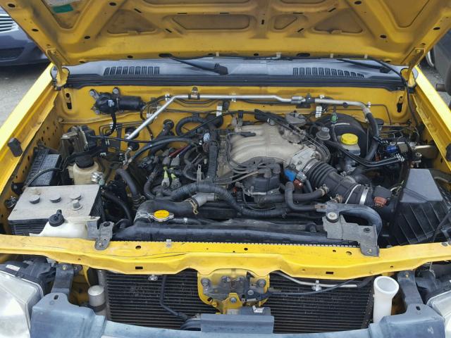 1N6ED29X73C410672 - 2003 NISSAN FRONTIER C YELLOW photo 7