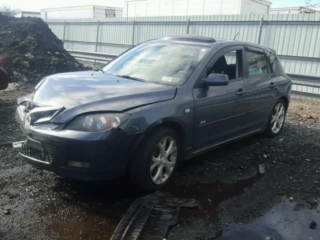 JM1BK344381149025 - 2008 MAZDA 3 HATCHBAC GRAY photo 2