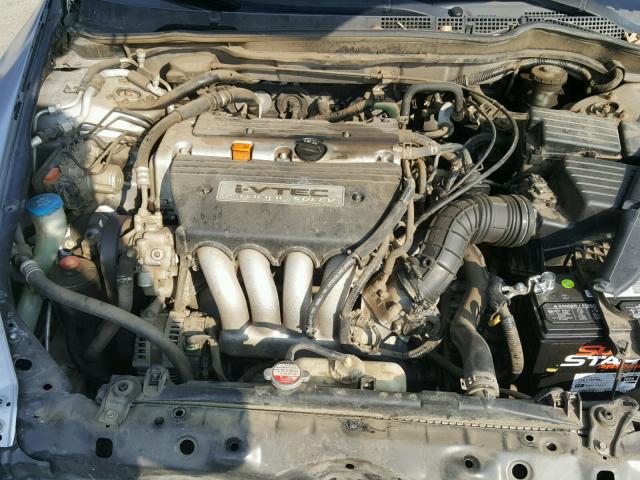 JHMCM56425C001034 - 2005 HONDA ACCORD LX SILVER photo 7