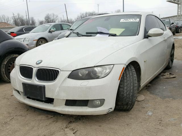 WBAWV13558P119879 - 2008 BMW 328 I SULE WHITE photo 2