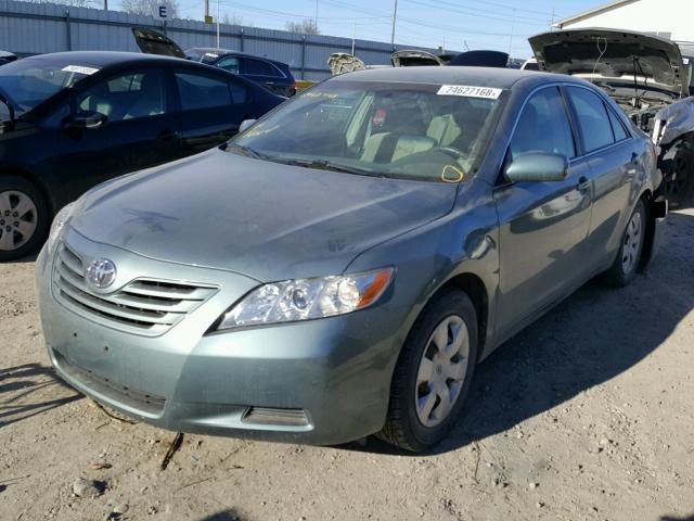 4T1BK46K18U570821 - 2008 TOYOTA CAMRY LE GREEN photo 2