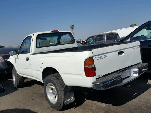 4TAPM62N2WZ073675 - 1998 TOYOTA TACOMA WHITE photo 3