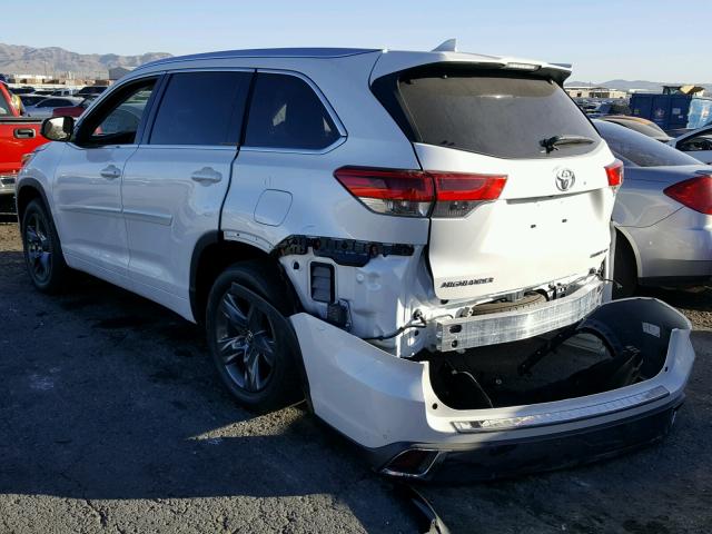 5TDDZRFH2JS812469 - 2018 TOYOTA HIGHLANDER WHITE photo 3