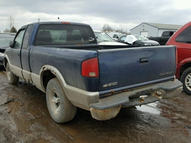 1GCCS1947W8240045 - 1998 CHEVROLET S TRUCK S1 BLUE photo 3