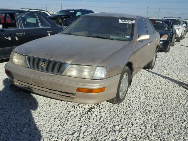 4T1BF12BXTU123115 - 1996 TOYOTA AVALON XL GOLD photo 2