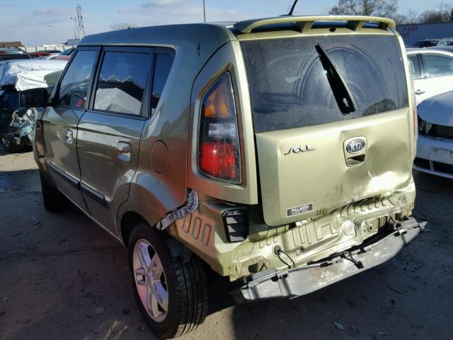 KNDJT2A24A7079771 - 2010 KIA SOUL GREEN photo 3