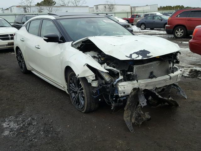 1N4AA6AP7HC381653 - 2017 NISSAN MAXIMA 3.5 WHITE photo 1