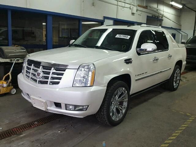 3GYFK62898G103395 - 2008 CADILLAC ESCALADE E WHITE photo 2