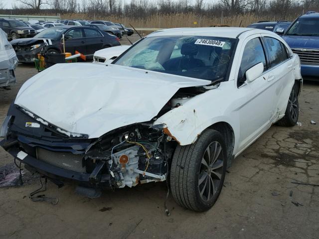 1C3CCBCG2EN172800 - 2014 CHRYSLER 200 LIMITE WHITE photo 2