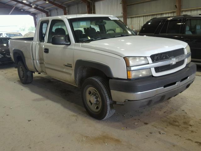 1GCHC29153E124015 - 2003 CHEVROLET SILVERADO WHITE photo 1