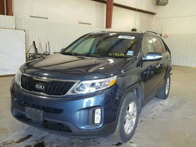 5XYKT4A67FG578688 - 2015 KIA SORENTO LX BLUE photo 2