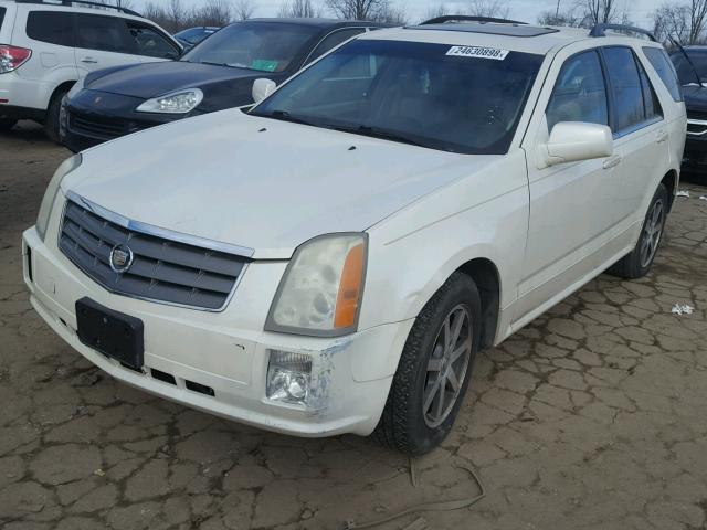 1GYDE63A640121268 - 2004 CADILLAC SRX CREAM photo 2