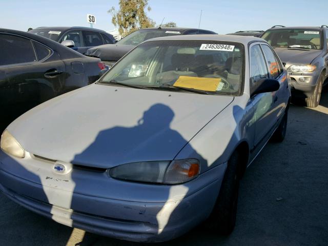 1Y1SK5280YZ423151 - 2000 CHEVROLET GEO PRIZM 银色 照片 2