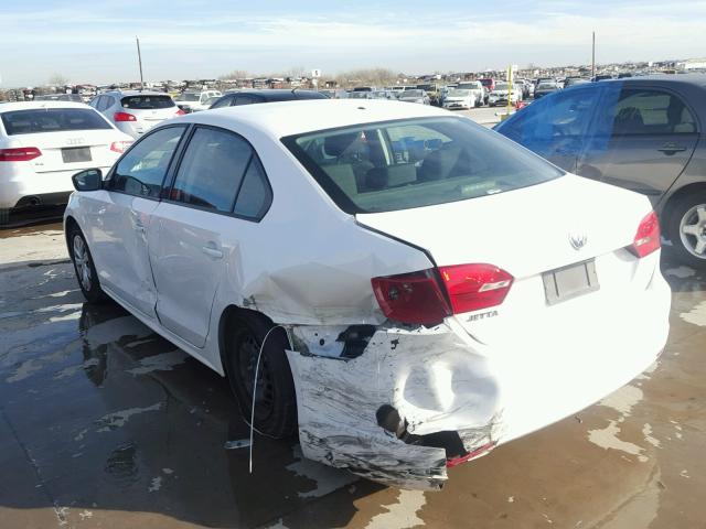 3VW1K7AJ9DM284727 - 2013 VOLKSWAGEN JETTA BASE 白色 照片 3