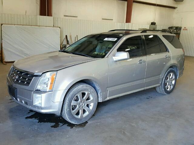 1GYEE637480190023 - 2008 CADILLAC SRX SILVER photo 9