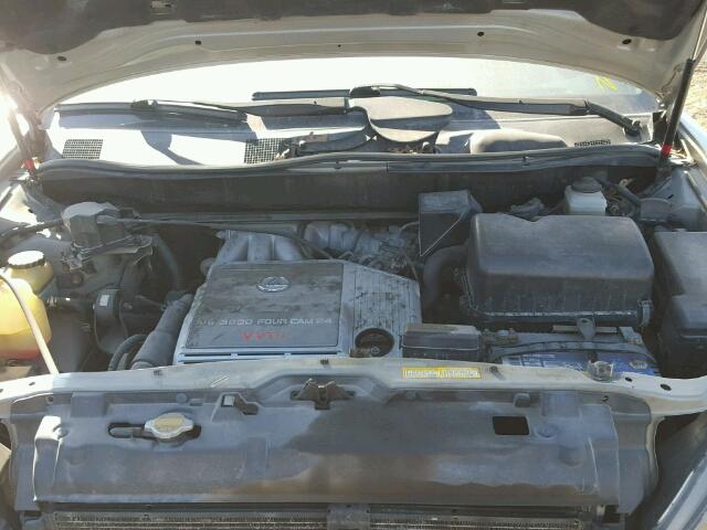 JT6HF10U0X0045435 - 1999 LEXUS RX 300 SILVER photo 7