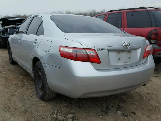 4T4BE46KX7R008931 - 2007 TOYOTA CAMRY NEW SILVER photo 3