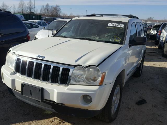 1J4HR58N06C115818 - 2006 JEEP GRAND CHER WHITE photo 2