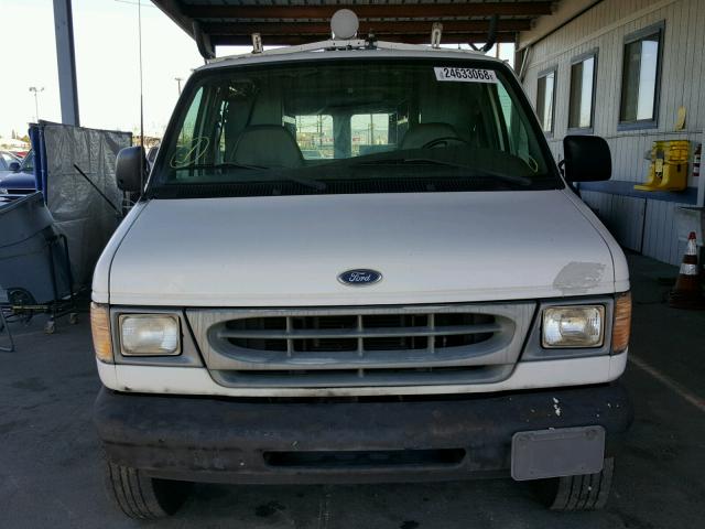 1FTNE2423YHB50969 - 2000 FORD ECONOLINE WHITE photo 9