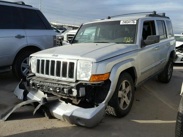 1J4RG4GK0AC162030 - 2010 JEEP COMMANDER SILVER photo 2