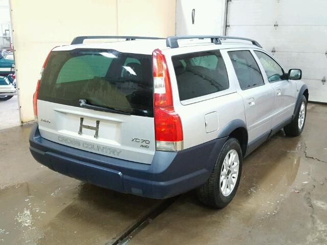 YV1SZ59H841148010 - 2004 VOLVO XC70 SILVER photo 4