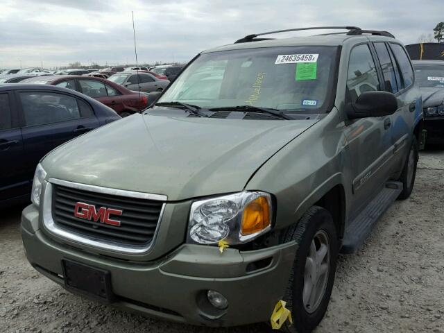 1GKDS13S042207131 - 2004 GMC ENVOY GREEN photo 2