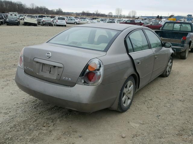 1N4AL11D13C203880 - 2003 NISSAN ALTIMA BAS SILVER photo 4