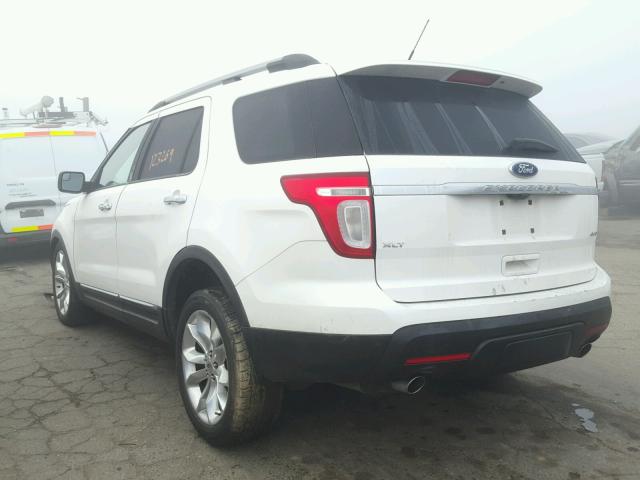 1FMHK8D89BGA93490 - 2011 FORD EXPLORER X WHITE photo 3