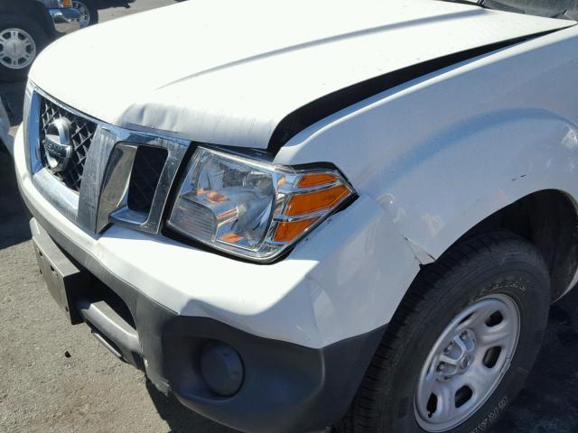 1N6BD0CT3HN700044 - 2017 NISSAN FRONTIER S WHITE photo 9