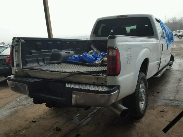 1FT8W3BT1BEB27484 - 2011 FORD F350 SUPER WHITE photo 4