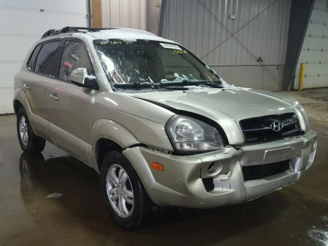 KM8JN72D67U588399 - 2007 HYUNDAI TUCSON SE TAN photo 1