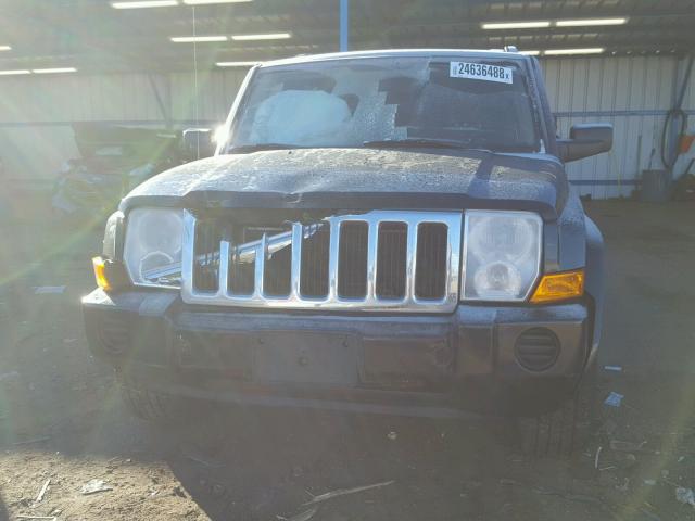 1J8HG48K27C685860 - 2007 JEEP COMMANDER შავი ფოტო 9