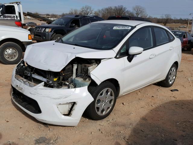 3FADP4AJ6DM191749 - 2013 FORD FIESTA S WHITE photo 2