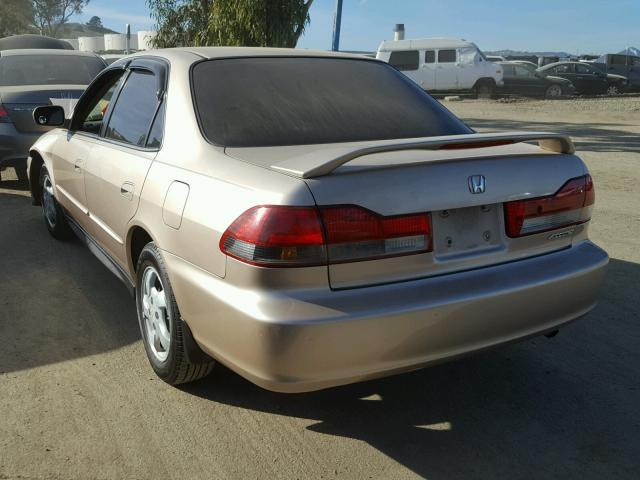 3HGCG66561G704247 - 2001 HONDA ACCORD LX BEIGE photo 3