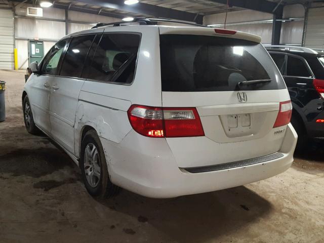 5FNRL384X5B401653 - 2005 HONDA ODYSSEY EX WHITE photo 3