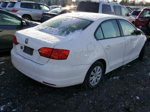 3VW2K7AJ6EM350589 - 2014 VOLKSWAGEN JETTA BASE WHITE photo 4