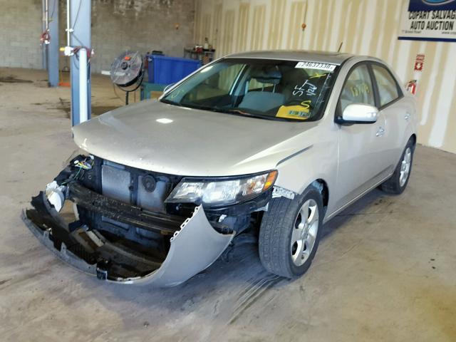 KNAFU4A21A5256560 - 2010 KIA FORTE EX SILVER photo 2