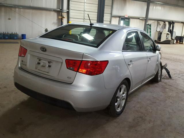 KNAFU4A21A5256560 - 2010 KIA FORTE EX SILVER photo 4