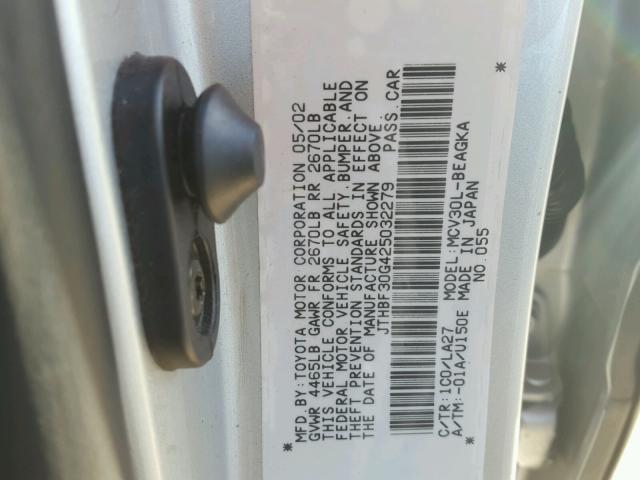 JTHBF30G425032279 - 2002 LEXUS ES 300 SILVER photo 10